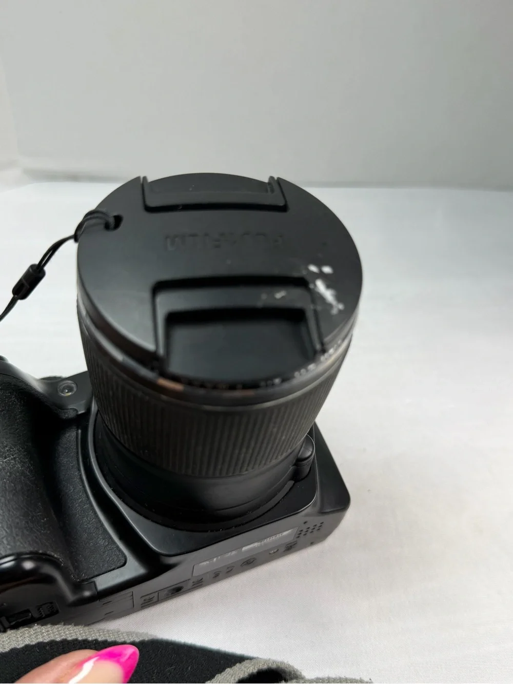 Fujifilm Finepix S8200 Digital Camera, Strap, & Case Not Working Display Or Part